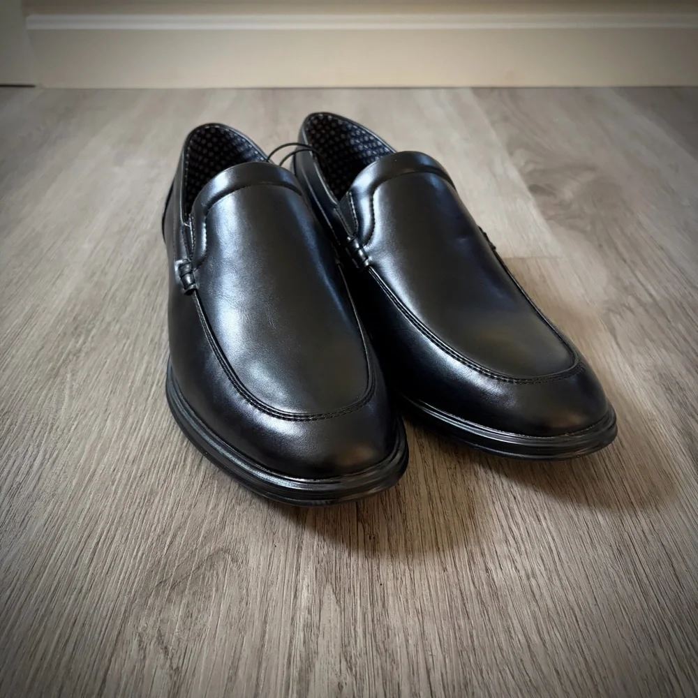 NEW Perry Ellis Konrad Plain Toe Loafer